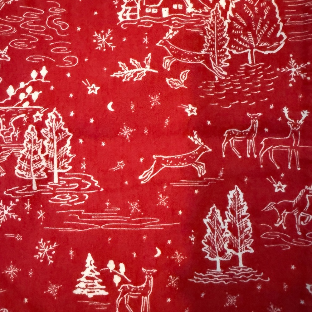 🎄 Victoria’s Secret Flannel Pajama Pants – Red Winter Scene – XL - Picture 2 of 7